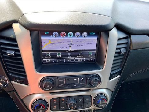 Used 2018 GMC Yukon Denali w/ Open Road Package AWD/4WD image 37