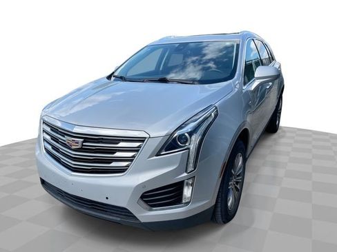 Used 2017 Cadillac XT5 Luxury w/ Driver Awareness Package AWD/4WD image 1