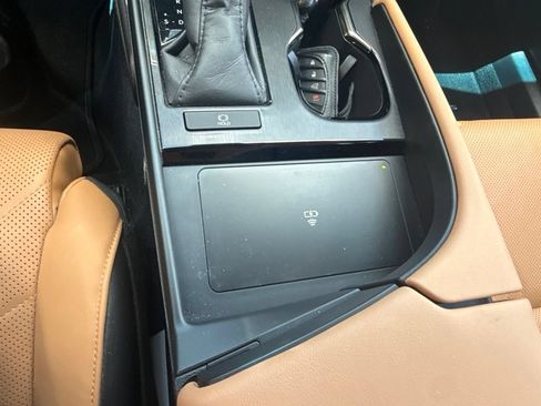 Used 2025 Lexus ES 350 w/ Technology Package FWD image 25