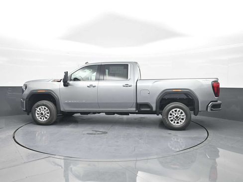 New 2026 GMC Sierra 2500 SLE w/ SLE Value Package; AWD/4WD image 5