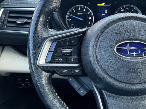 Used 2022 Subaru Ascent Limited w/ Technology Package AWD/4WD image 11