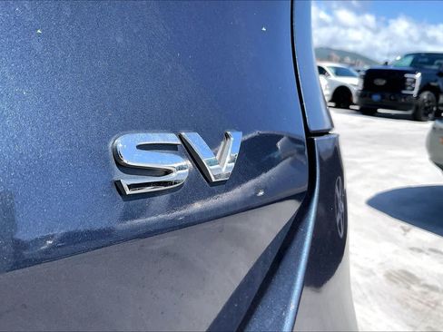Used 2016 Nissan Rogue SV FWD image 7