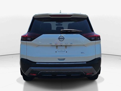 Used 2022 Nissan Rogue SL w/ SL Premium Package FWD image 5