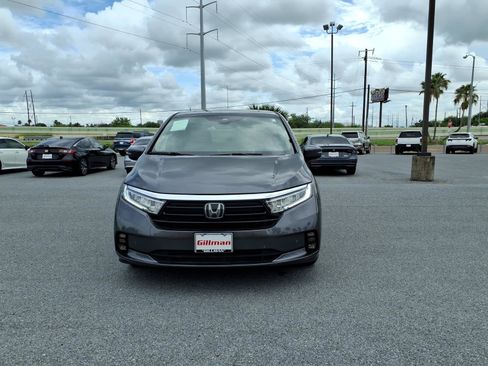 Used 2023 Honda Odyssey Touring image 3