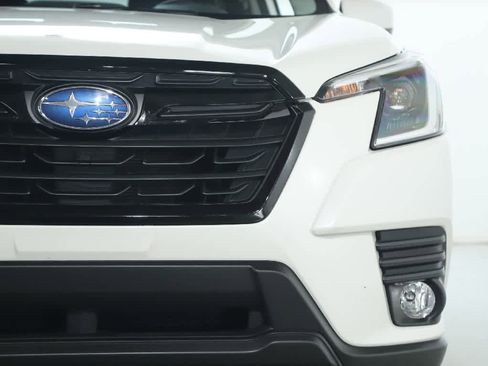 Used 2023 Subaru Forester Premium AWD/4WD image 7