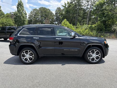 Used 2020 Jeep Grand Cherokee Limited w/ Luxury Group II AWD/4WD image 9