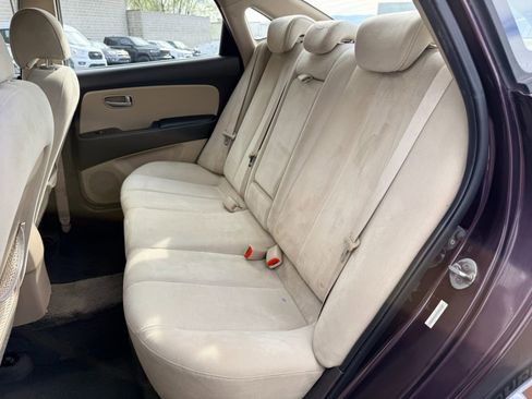 Used 2008 Hyundai Elantra SE image 19