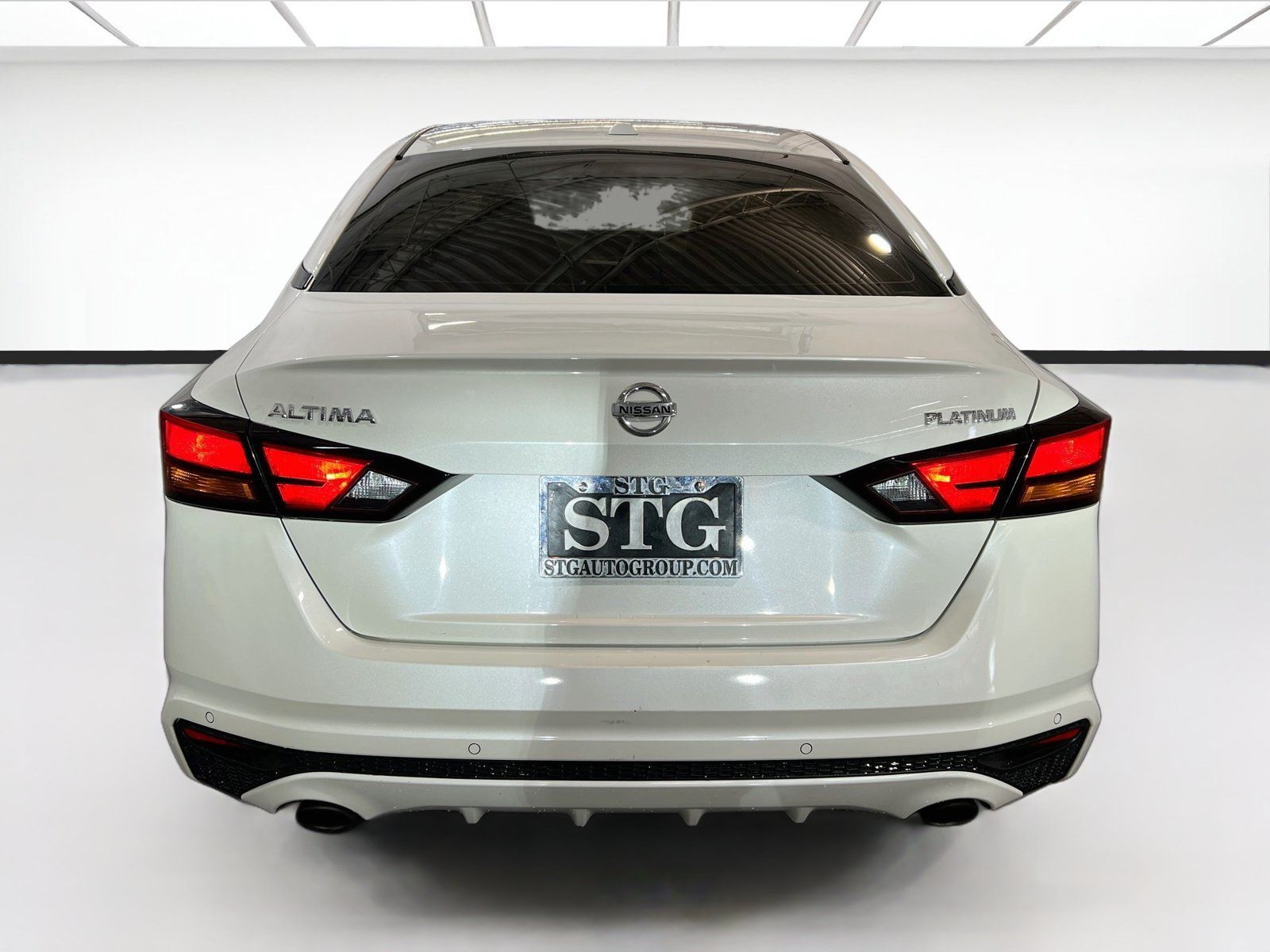 Used 2019 Nissan Altima 2.5 Platinum FWD image 5