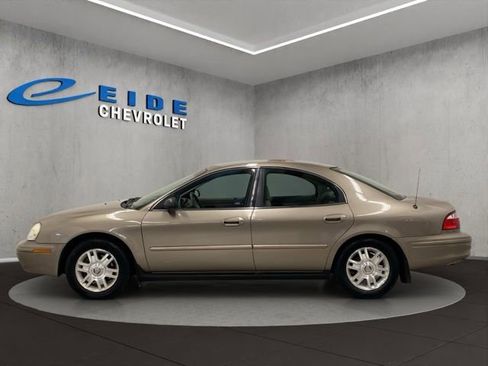 Used 2005 Mercury Sable GS image 4
