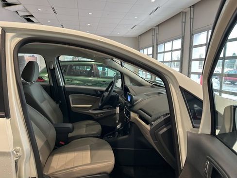 Used 2021 Ford EcoSport S image 18