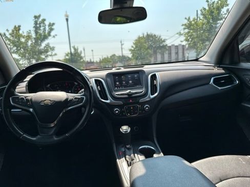 Used 2020 Chevrolet Equinox LT w/ Sport Edition AWD/4WD image 3