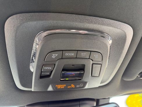 Used 2023 Toyota Crown Limited w/ Advanced Technology Package image 26