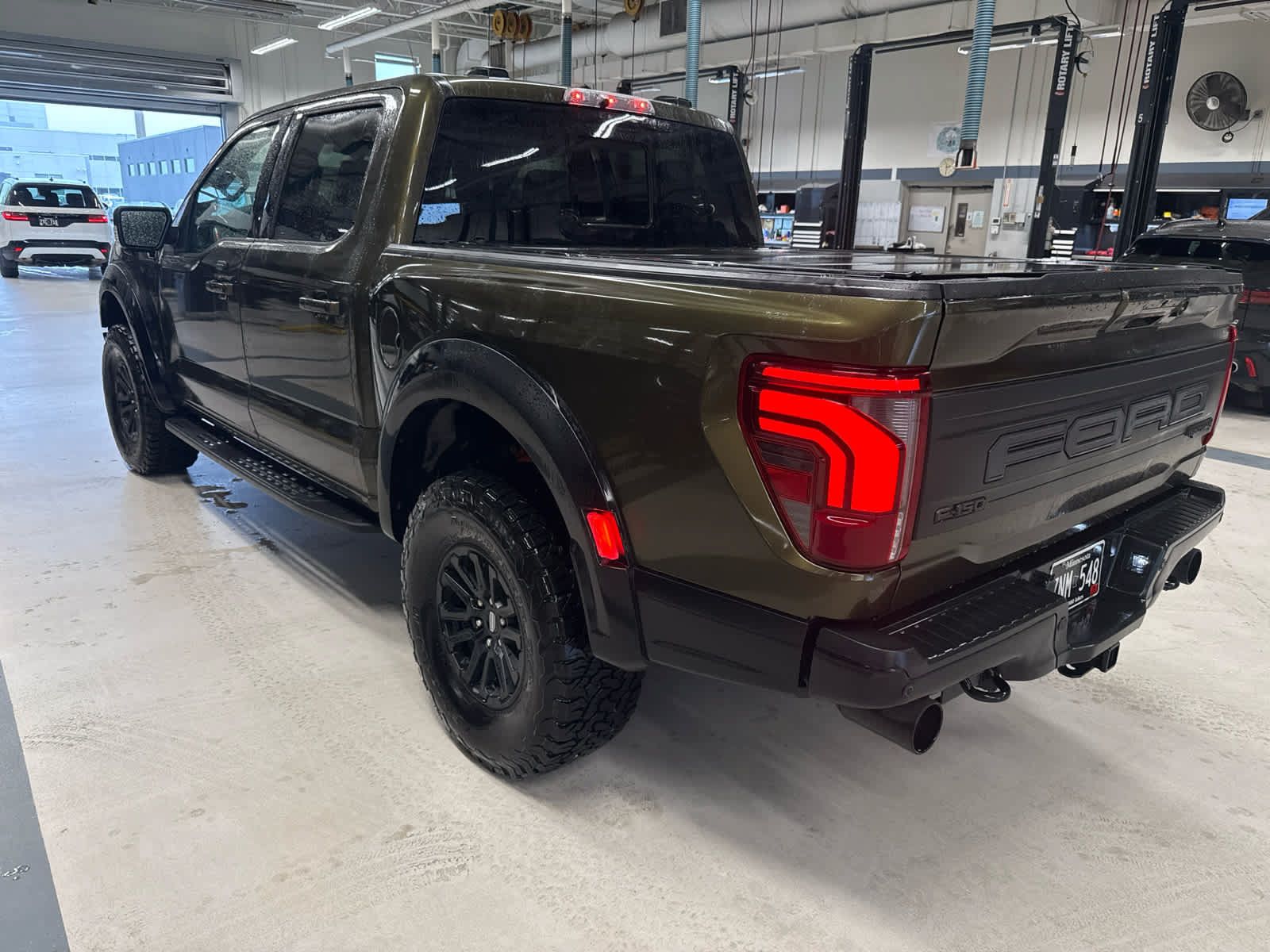 Used 2025 Ford F150 Raptor AWD/4WD image 2