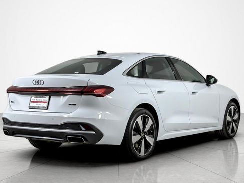 Used 2025 Audi A5 2.0T Premium Plus w/ Premium Plus AWD/4WD image 5