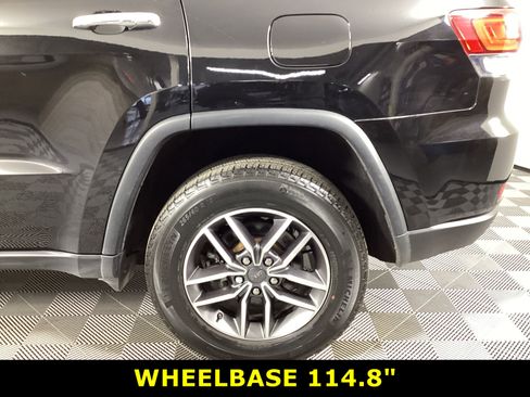 Used 2022 Jeep Grand Cherokee Limited image 9