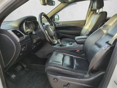 Used 2020 Jeep Grand Cherokee Limited AWD/4WD image 11