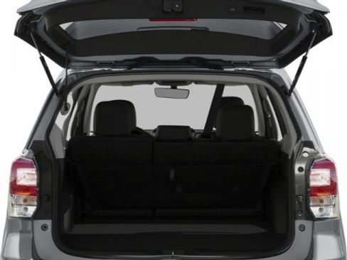 Used 2017 Subaru Forester 2.5i Limited image 15