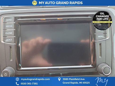 Used 2017 Volkswagen Tiguan Sport image 21