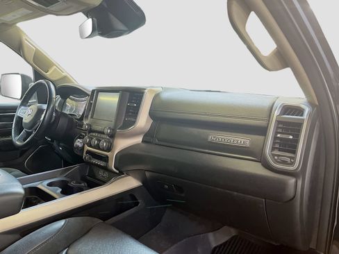 Used 2022 RAM 1500 Laramie AWD/4WD image 29