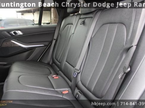 Used 2022 BMW X5 sDrive40i w/ Premium Package image 34