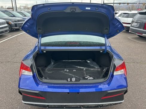 New 2026 Hyundai Elantra SEL Sport image 31