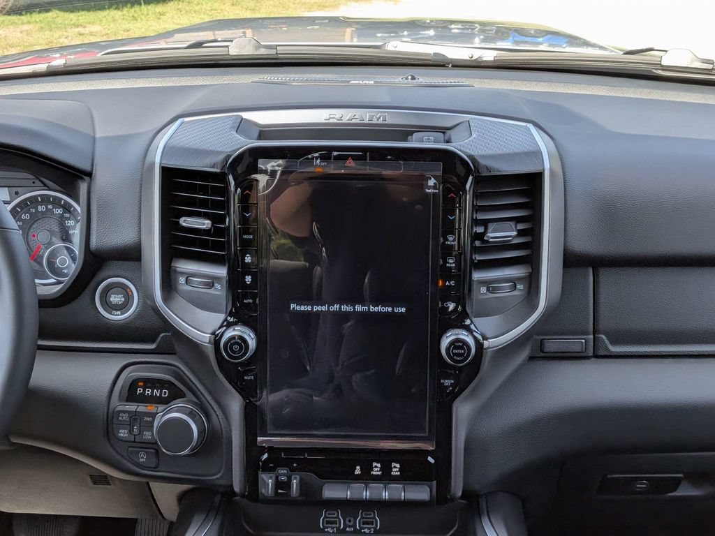New 2026 RAM 1500 Big Horn AWD/4WD image 18