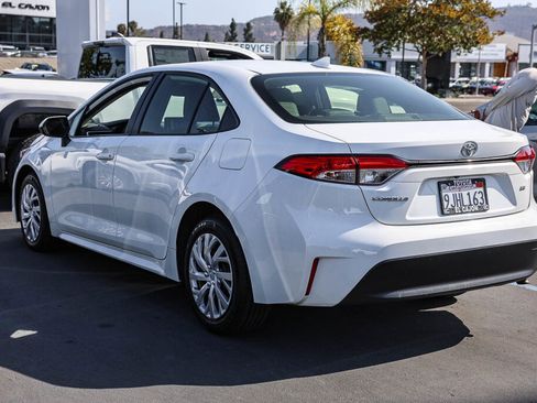 Certified 2024 Toyota Corolla LE image 21
