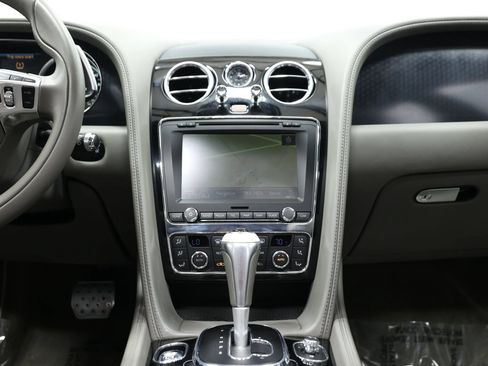 Used 2018 Bentley Flying Spur S W12 AWD/4WD image 45