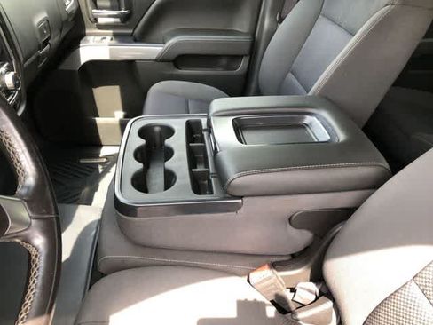 Used 2017 Chevrolet Silverado 1500 LT AWD/4WD image 21