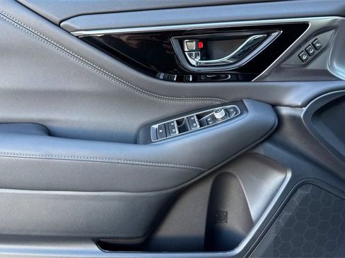 New 2025 Subaru Outback Touring image 8