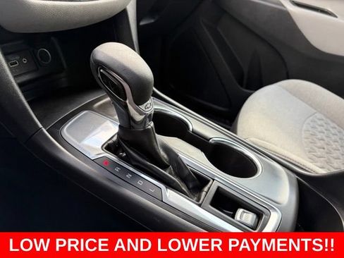 Used 2024 Chevrolet Equinox LT FWD image 24