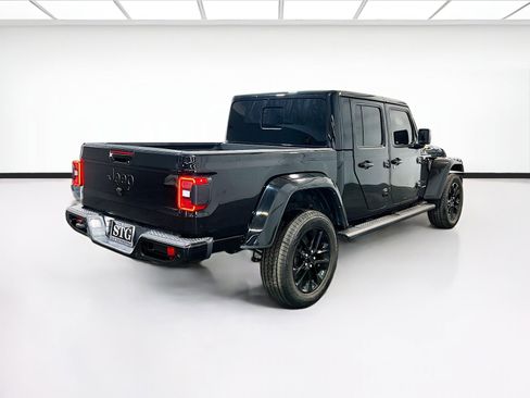 Used 2021 Jeep Gladiator Overland image 4