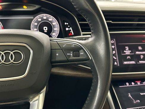 Used 2019 Audi Q8 Prestige image 20