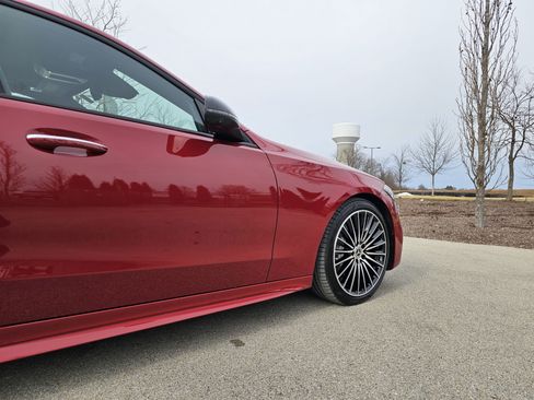 Used 2025 Mercedes-Benz C 300 4MATIC Sedan image 12