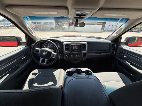 Used 2024 RAM 1500 Classic SLT image 19