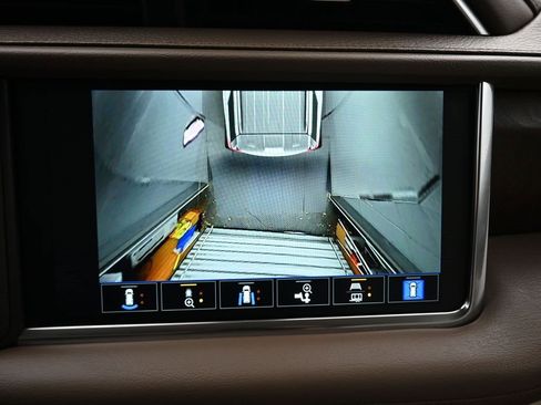 Used 2022 GMC Yukon XL Denali w/ Max Trailering Package image 23