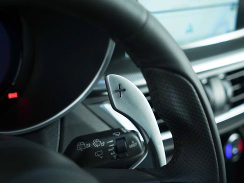 New 2025 Alfa Romeo Stelvio Sprint image 41