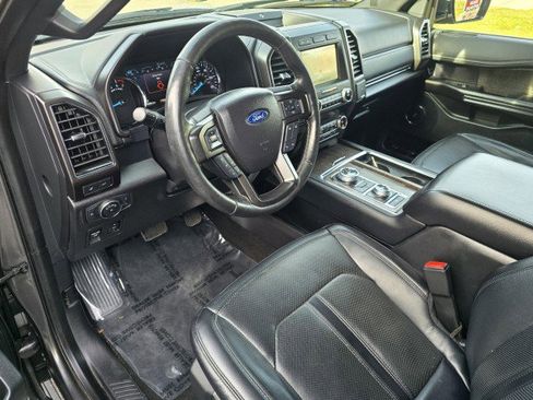 Used 2019 Ford Expedition Max Limited image 12