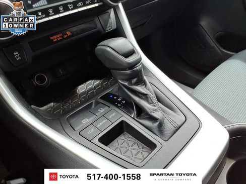 Used 2020 Toyota RAV4 LE FWD image 22