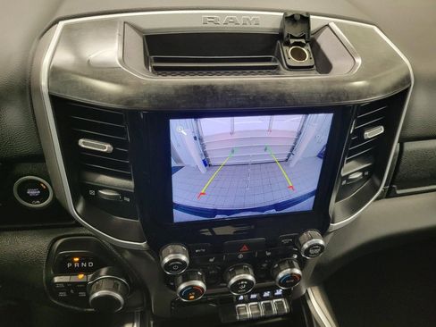 Used 2019 RAM 1500 Big Horn AWD/4WD image 14