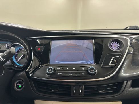 Used 2017 Buick Envision Preferred AWD/4WD image 44