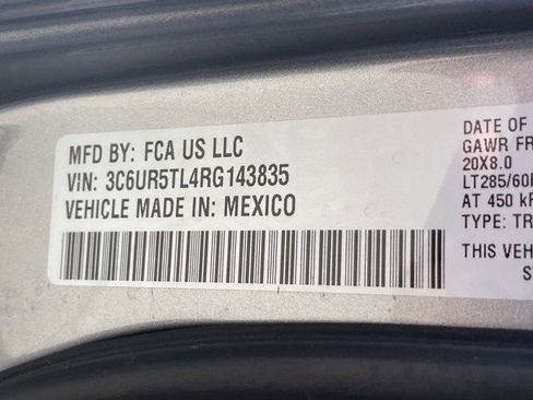 Used 2024 RAM 2500 Limited image 36