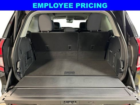 New 2025 Ford Expedition Active AWD/4WD image 5
