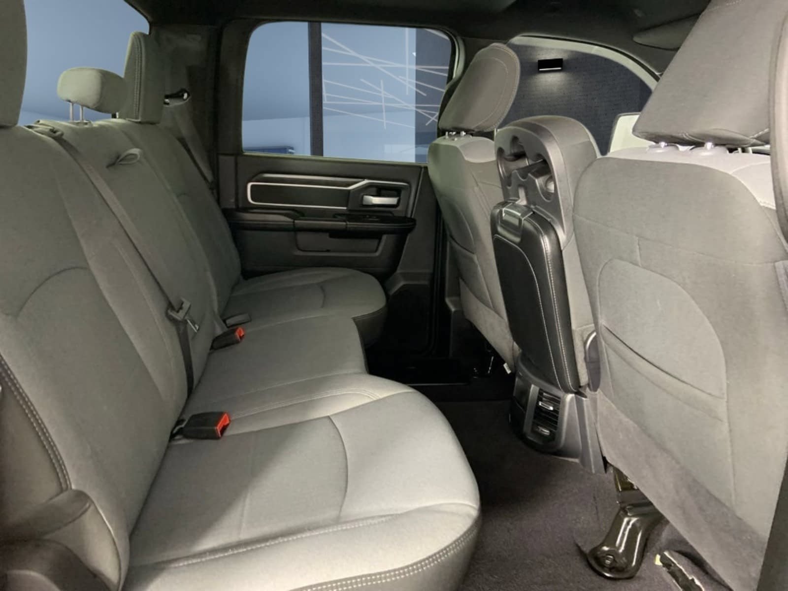 Used 2024 RAM 3500 Big Horn AWD/4WD image 10