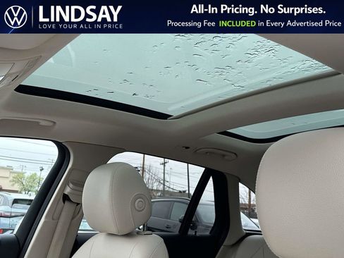 Used 2019 Mercedes-Benz GLC 300 4MATIC image 24