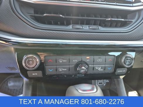 New 2026 Jeep Compass Trailhawk w/ Sun, Sound & Navigation Group AWD/4WD image 21