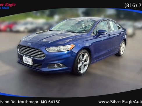 Used 2015 Ford Fusion SE w/ Equipment Group 201A FWD image 1