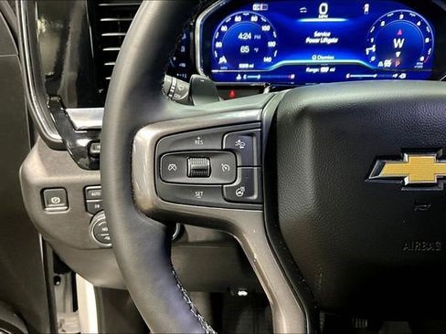 Certified 2025 Chevrolet Silverado 1500 High Country w/ Technology Package AWD/4WD image 12
