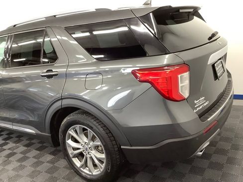 Used 2020 Ford Explorer Limited image 3