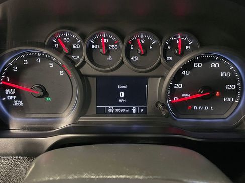 Used 2022 Chevrolet Silverado 1500 Custom image 27